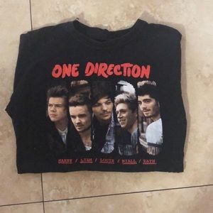 One direction tee